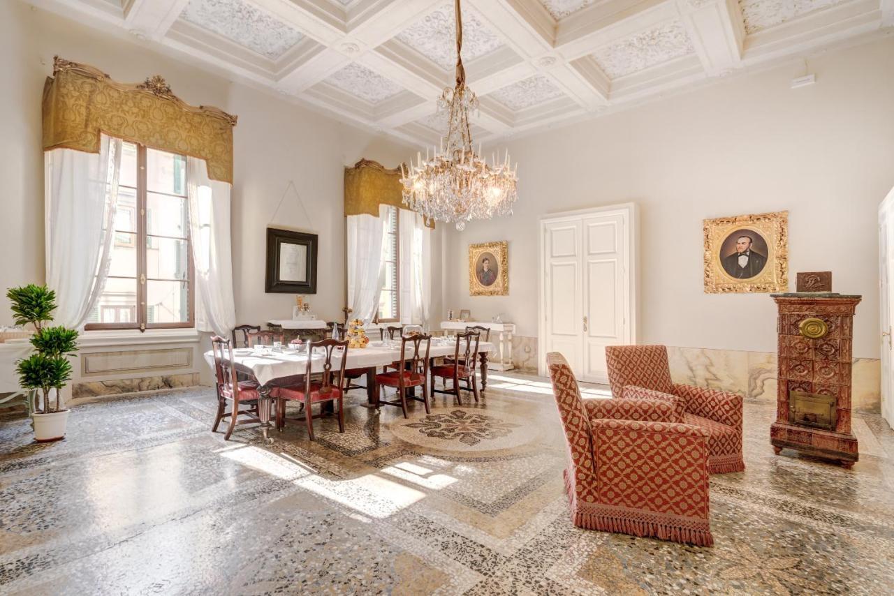 Bed and Breakfast Palazzo D'Oltrarno - Residenza D'Epoca Флоренция Экстерьер фото