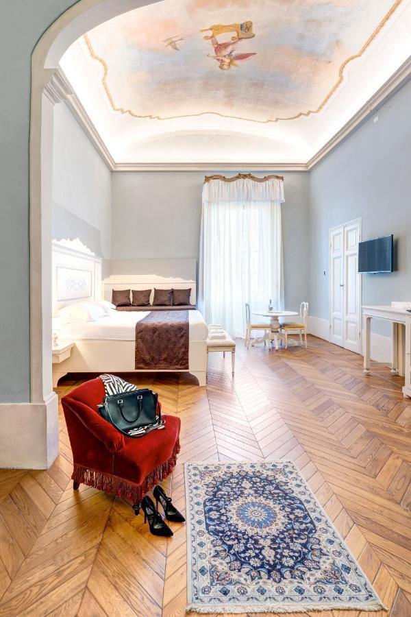 Bed and Breakfast Palazzo D'Oltrarno - Residenza D'Epoca Флоренция Экстерьер фото