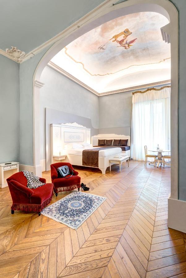 Bed and Breakfast Palazzo D'Oltrarno - Residenza D'Epoca Флоренция Экстерьер фото