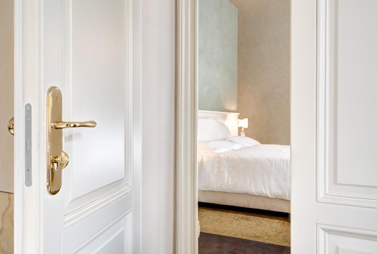 Bed and Breakfast Palazzo D'Oltrarno - Residenza D'Epoca Флоренция Экстерьер фото